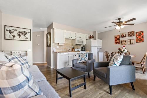 Branson Fall Creek Retreat