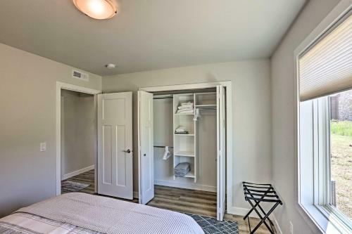 Red Lodge Retreat With Creek Access And Fire Pit!