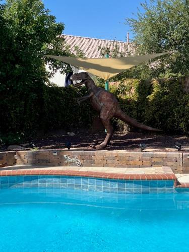 Gorgeous Henderson Home With Pool!