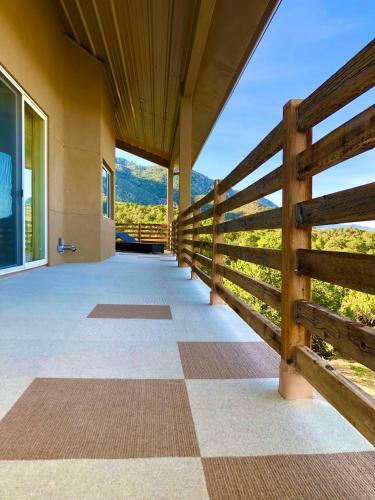 Villa Architectural Peace And Perfection In The Sandia Mountains