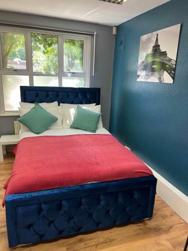 Serviced Apartment And Rooms