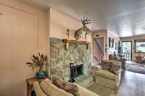 Apartamento Red River Ski Condo On Main St - Mtn View!