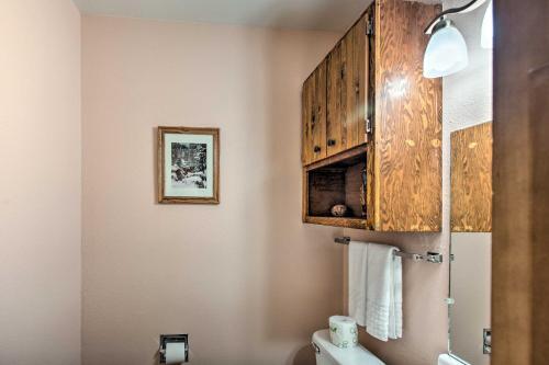 Apartamento Red River Ski Condo On Main St - Mtn View!