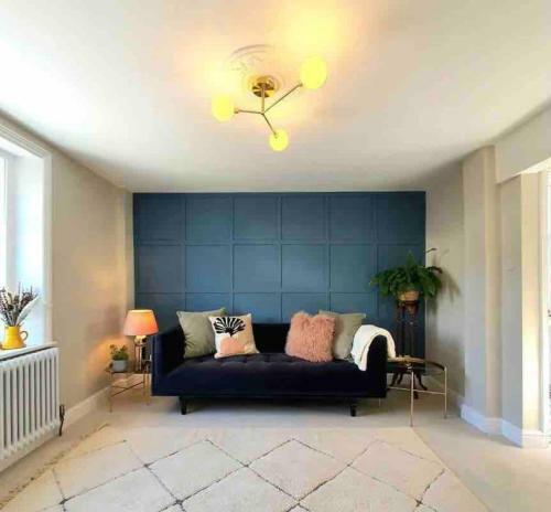 Charming 2-bed Cottage In Weymouth