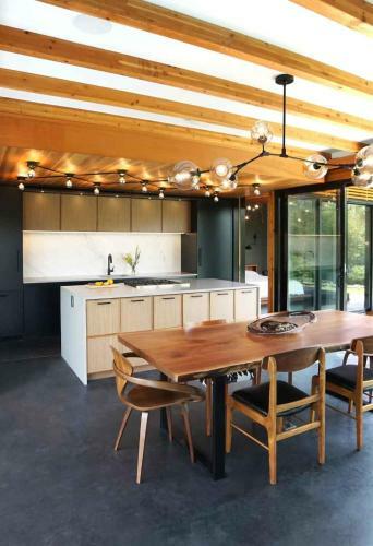 Modern Glass House With Pool & Catskill Views In Hudson Valley