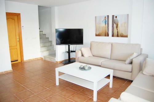 Apartamentos Vera - Chalet Marinas