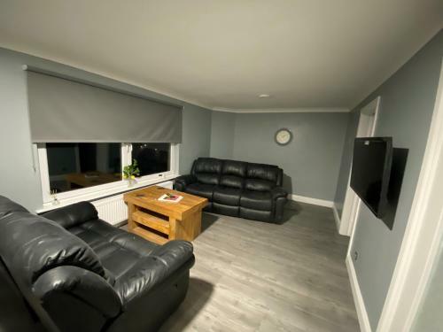 Burnt Island 2 Bed Apartment With Stunning Views
