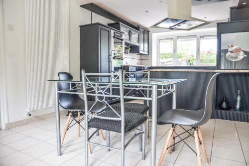 Villa Ker Bleuenn * 10 Personnes * Piscine * Sauna