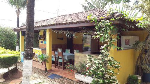 Posada Pousada Villa Virg�nia Guaruj�