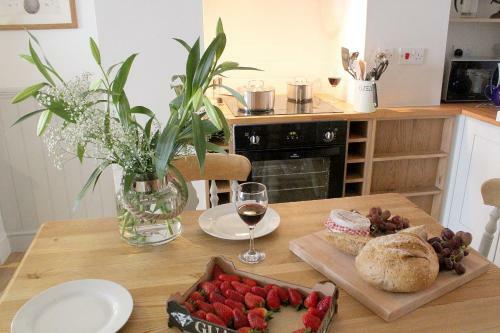 Beautiful Beachside One Bedroom Apartment