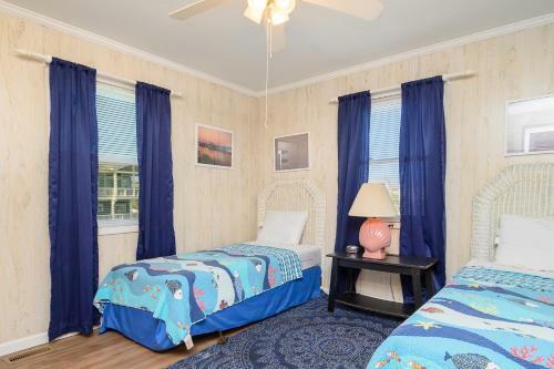Carolina Dawn By Oak Island Accommodations