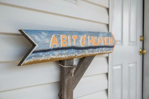 A Bit O'heaven By Oak Island Accommodations