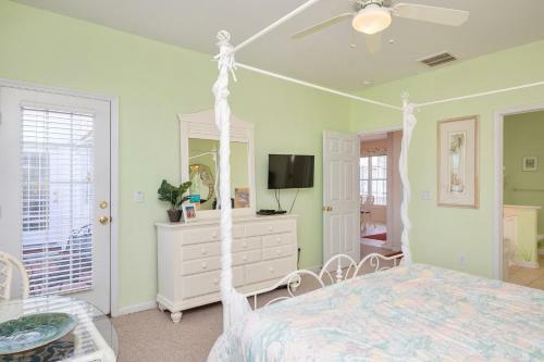 A Bit O'heaven By Oak Island Accommodations