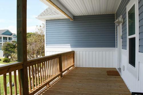 Bonne Mer By Oak Island Accommodations
