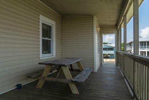Beach Music By Oak Island Accommodations