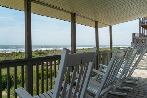 Beach Music By Oak Island Accommodations