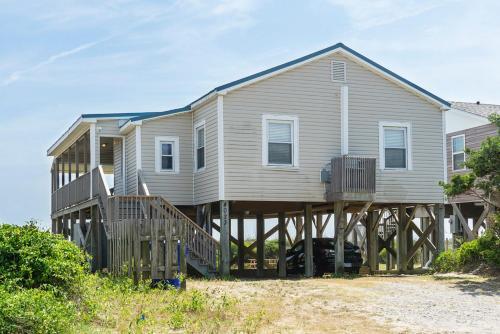 Beach Music By Oak Island Accommodations