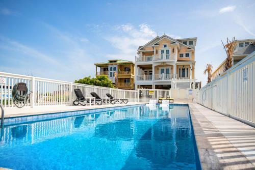 Champagne Shore By Oak Island Accommodations