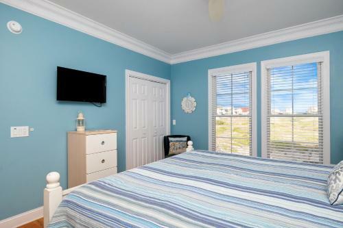 Champagne Shore By Oak Island Accommodations