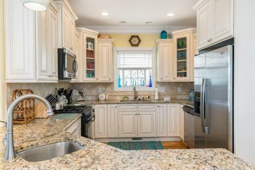 Change Of Pace By Oak Island Accommodations