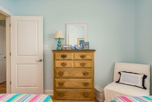 Change Of Pace By Oak Island Accommodations