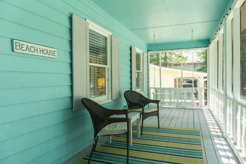 Nanas Nest By Oak Island Accommodations