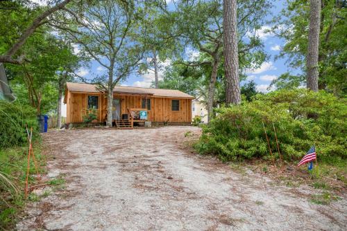 Mountains To Sea By Oak Island Accommodations