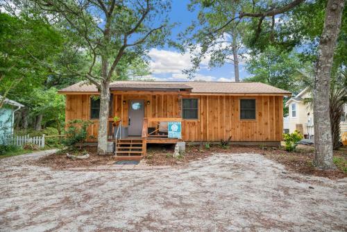 Mountains To Sea By Oak Island Accommodations