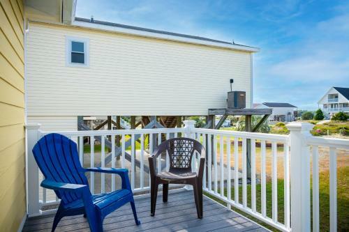 Allegra By Oak Island Accommodations
