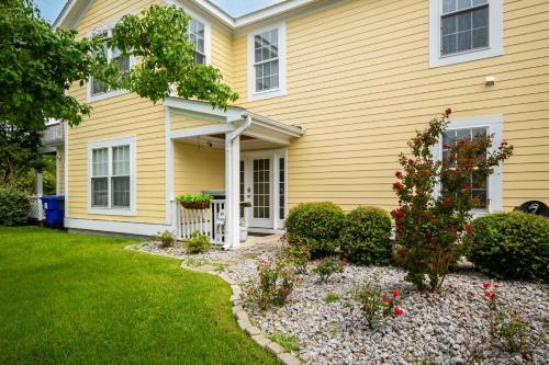 Marina 1 By Oak Island Accommodations