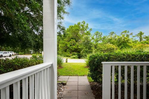 Marina 1 By Oak Island Accommodations