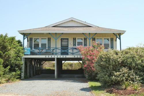 Surfsong By Oak Island Accommodations