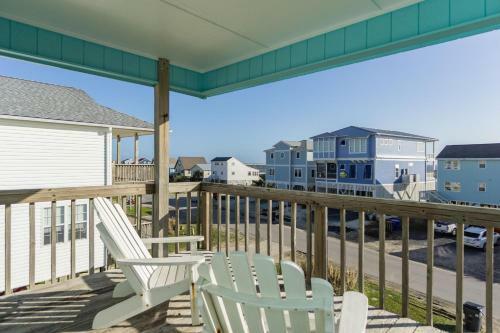 Stingwray Cove By Oak Island Accommodations