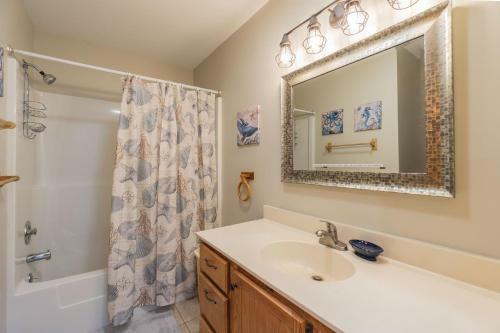 Stingwray Cove By Oak Island Accommodations