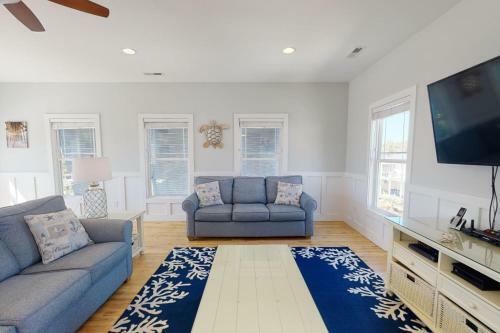 The Happy Crab By Oak Island Accommodations