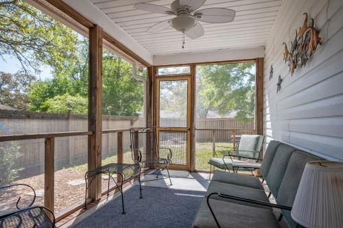 The Seashell By Oak Island Accommodations