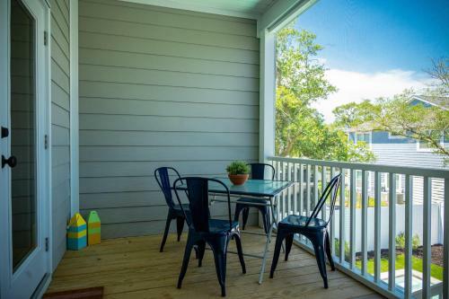 Suga Shack By Oak Island Accommodations