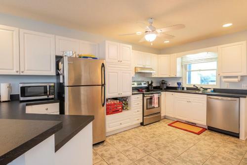 Southern Horizons By Oak Island Accommodations