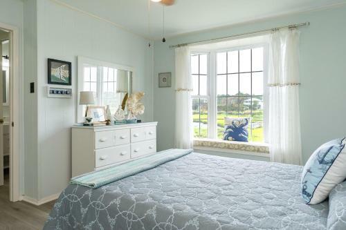 It Depends By Oak Island Accommodations