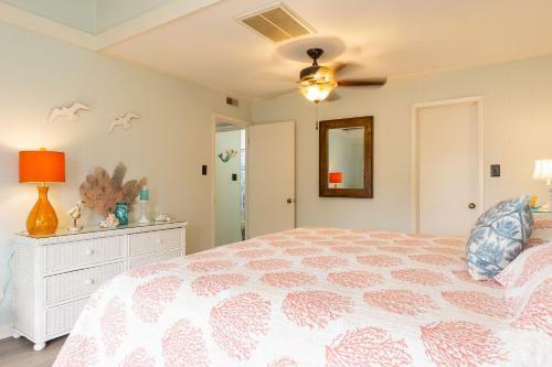 It Depends By Oak Island Accommodations