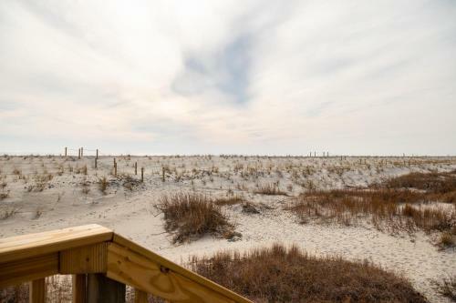 Smart Pelican By Oak Island Accommodations