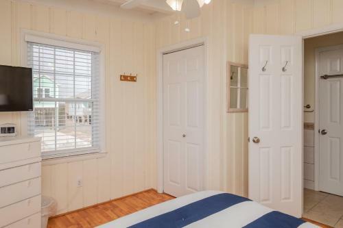 Smart Pelican By Oak Island Accommodations