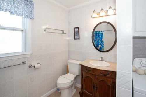 Summer Sands By Oak Island Accommodations