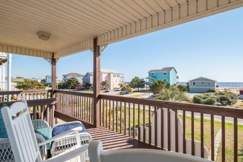 The Turtle Shell By Oak Island Accommodations