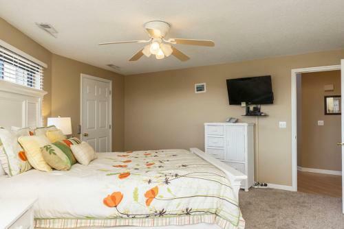 Island Tower By Oak Island Accommodations