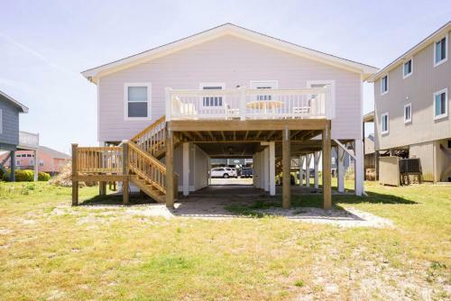 Shorebird By Oak Island Accommodations