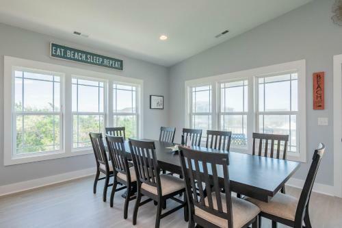 Sweet Sunshine By Oak Island Accommodations