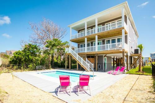 Sweet Sunshine By Oak Island Accommodations
