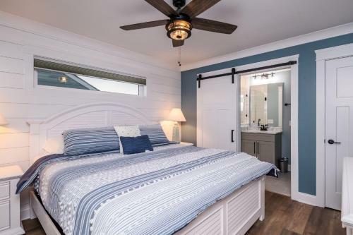 The Sandcastle By Oak Island Accommodations