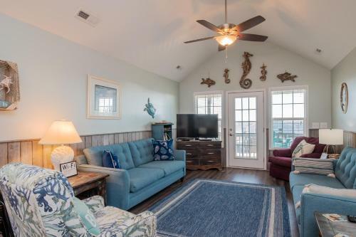 Sherrys Paradise By Oak Island Accommodations